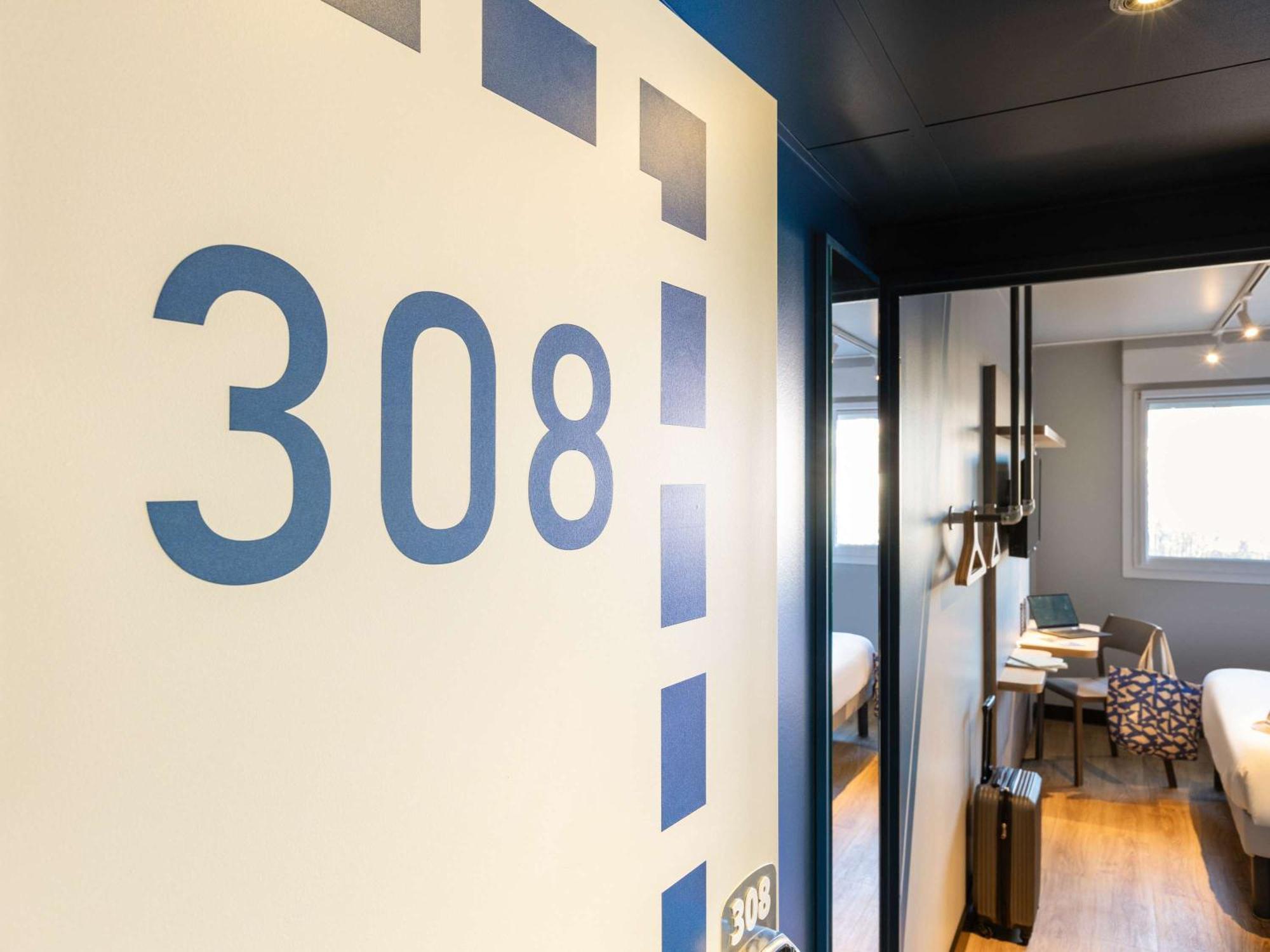 Ibis Budget Saint Die Des Vosges Exterior foto